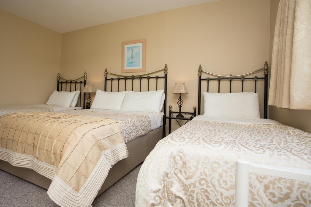 Fern Rock Bed And Breakfast Dromin エクステリア 写真